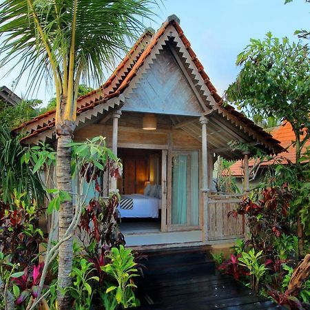 Outpost Ubud Bungalows ภายนอก รูปภาพ